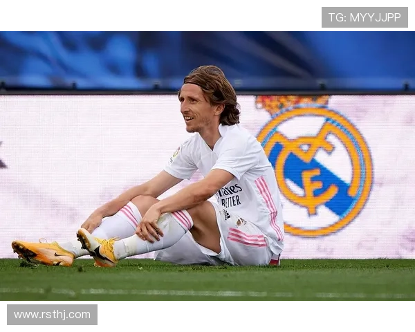 39岁20天,莫德里奇成西甲马德里德比出场年龄第二大球员 39岁20天,莫德里奇成西甲马德里德比出场年龄第二大球员